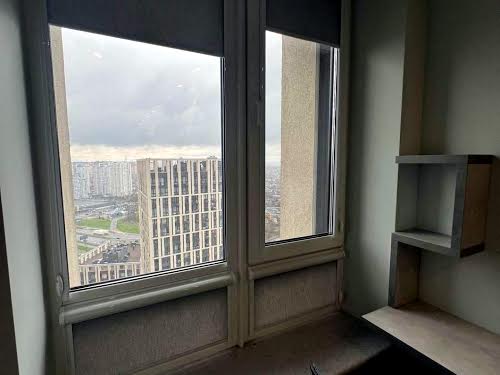 квартира за адресою Зарічна вул., 4
