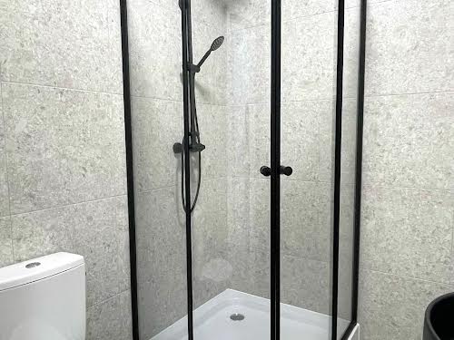 квартира по адресу Строителей ул., 5