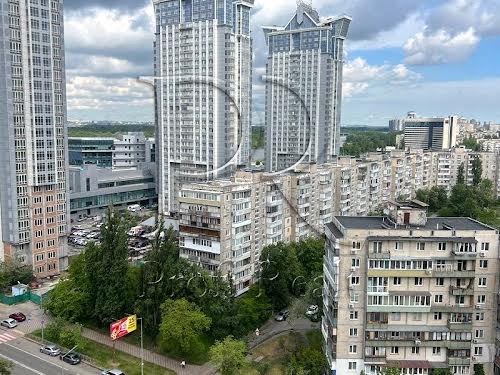 квартира за адресою Павла Тичини просп., 10