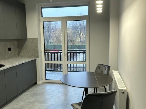 квартира за адресою Івана Фогарашія вул., 19