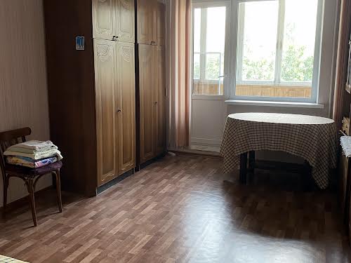 квартира за адресою Ревуцького вул., 34