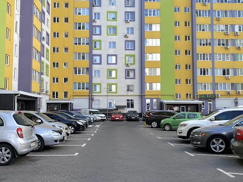 квартира за адресою Яблунева вул., 11