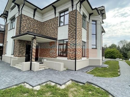 будинок за адресою Богатирська вул., 30б