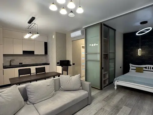 квартира за адресою Михайлівська вул., 8