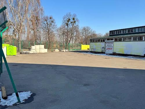 комерційна за адресою Я. Мудрого, 338