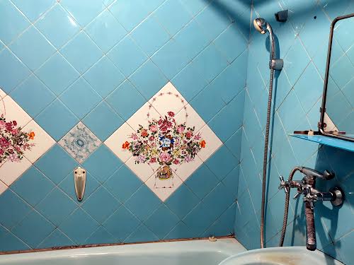 квартира за адресою Семафорна вул., 42