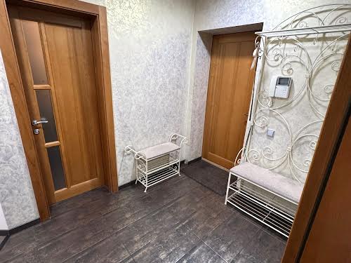 квартира за адресою Микільсько-Слобідська вул., 4-Д