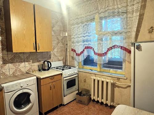 квартира за адресою Празька вул., 25/2