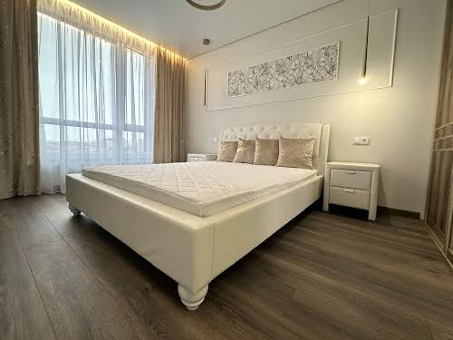 квартира за адресою Хмельницького, 223а