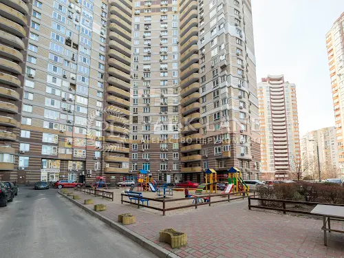 квартира по адресу Киев, Ахматовой Анны ул., 30