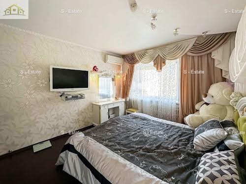 квартира по адресу Титаренковский пер., 1