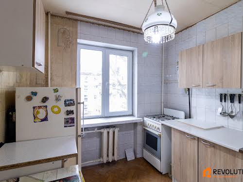 квартира за адресою Академіка Білецького вул., 5А
