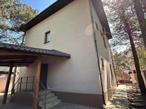 дом по адресу провулок Курортний, 39А