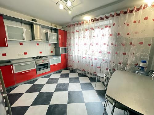 квартира за адресою Курбаса, 7
