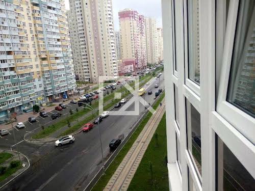 квартира за адресою Софії Русової вул., 7