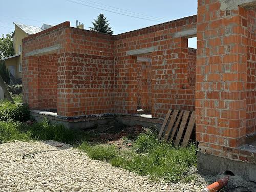 будинок за адресою Шкільна вул., 10