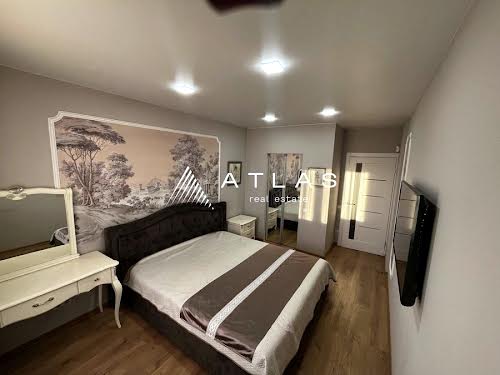 квартира за адресою Авраама Лінкольна вул., 6а