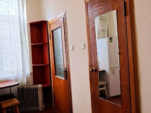 квартира за адресою Під Дубом вул. (Космонавтів), 14