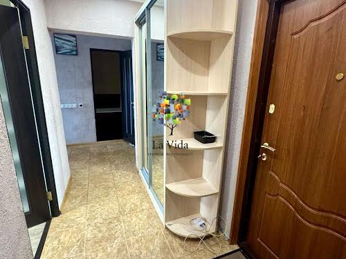 квартира за адресою Озерна вул., 26