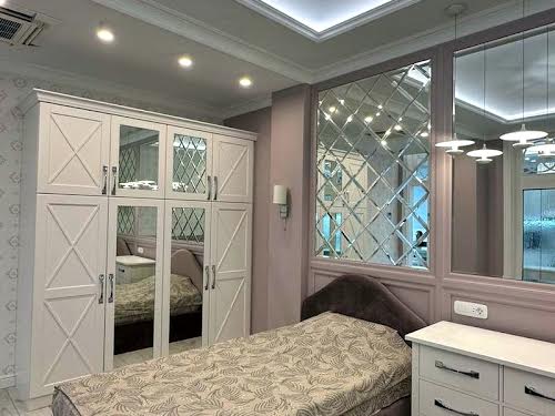 квартира за адресою Бернардацці вул. (Красних Зір), 2а
