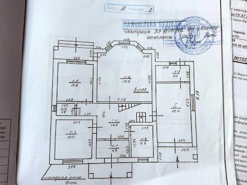 будинок за адресою Злуки