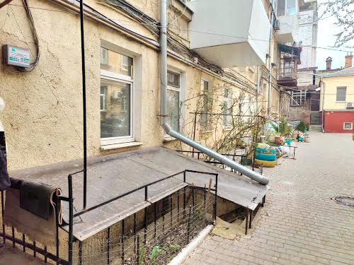 квартира по адресу Нежинская ул., 18