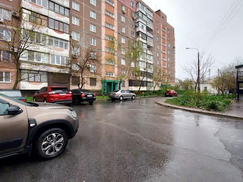 квартира за адресою Водограйна вул. (Гаврилова), 16
