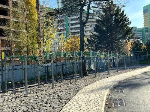 квартира по адресу Вышгородская ул., 45г