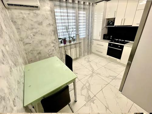 квартира за адресою Тараса Сича пров., 26