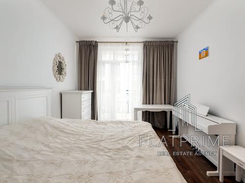 квартира за адресою Дегтярна вул., 7