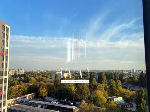 квартира за адресою Любомира Гузара просп. (Космонавта Комарова), 9Б
