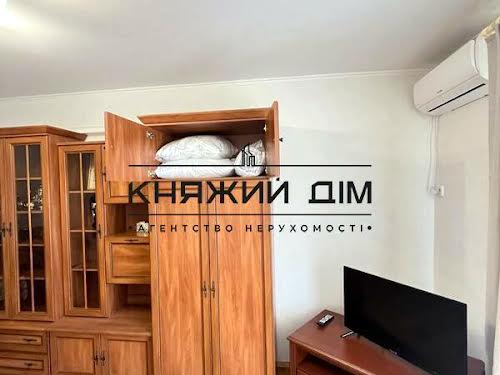 квартира за адресою Драгоманова вул., 44-А