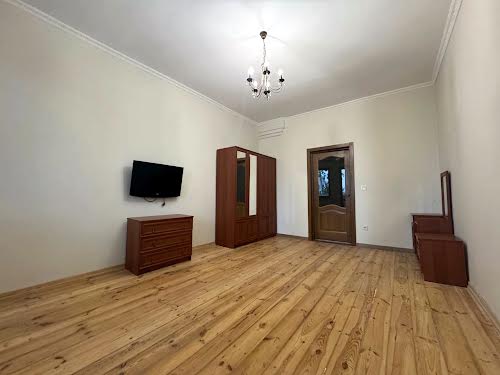 квартира за адресою Гетьмана Івана Мазепи вул. (Топольна), 37