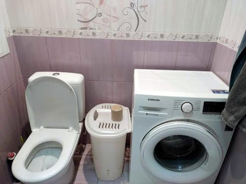квартира за адресою Зарічанська вул., 20/2