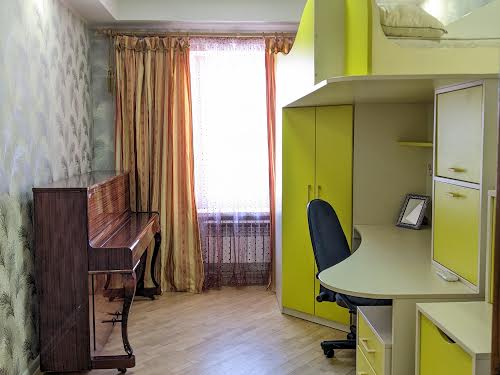 квартира за адресою Архітектора Вербицького вул., 12