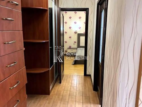 квартира за адресою Автозаводська вул., 81