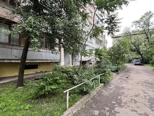 квартира за адресою Верховної Ради бульв., 19