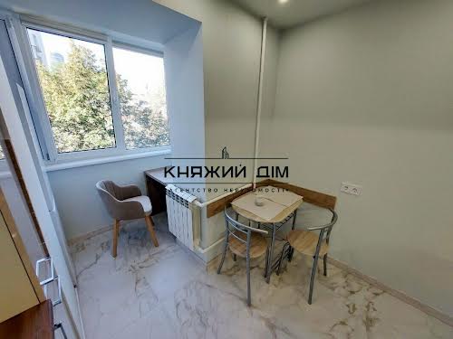 квартира по адресу Бутышев пер. (Андрея Иванова ул.), 17