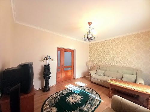 квартира по адресу Лунина Контр-адмирала, 8