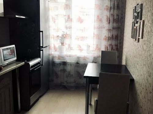 квартира за адресою Михайлівська вул., 8