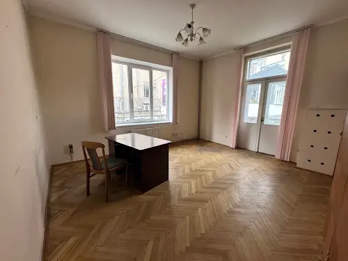 комерційна за адресою Шведська, 3
