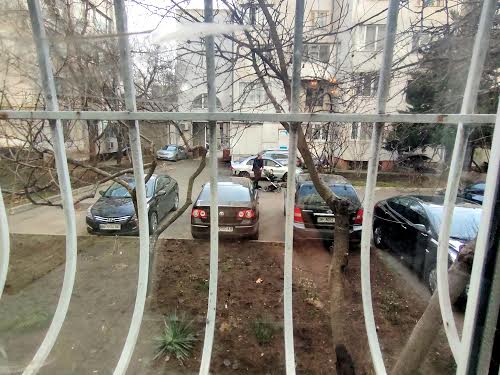 квартира по адресу Академика Филатова ул., 70/1