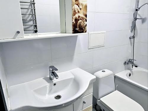 квартира за адресою Мартинова, 2