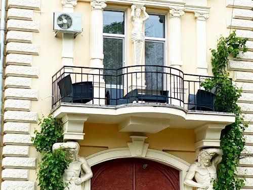 кімната за адресою Ніни Строкатої вул. (Буніна), 8