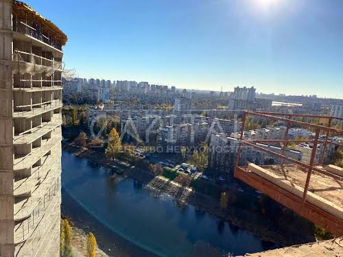 квартира за адресою Євгенія Сверстюка, 54