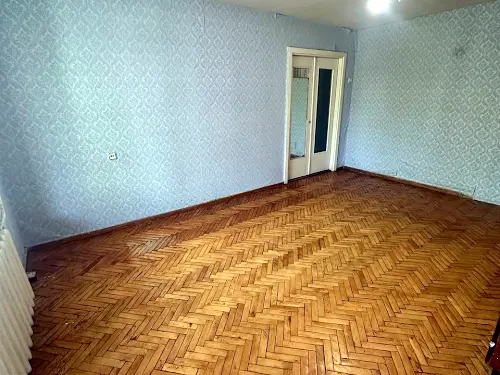 квартира за адресою Космонавтів просп., 78