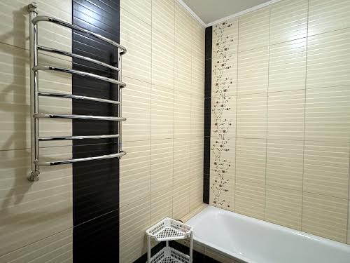 квартира за адресою Черкаська вул., 4