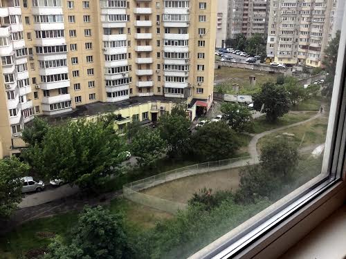 квартира за адресою Оноре де Бальзака вул., 8-В