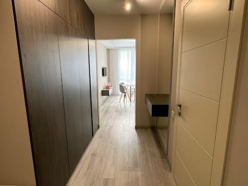 квартира за адресою Литературная, 10б