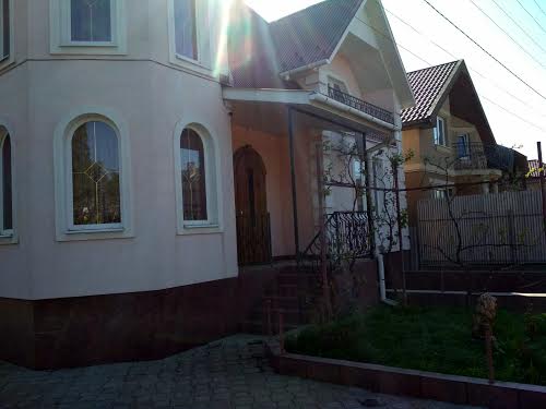 будинок за адресою Польова вул.